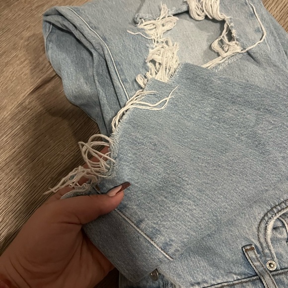 BDG Jeans - Picture 3 of 7